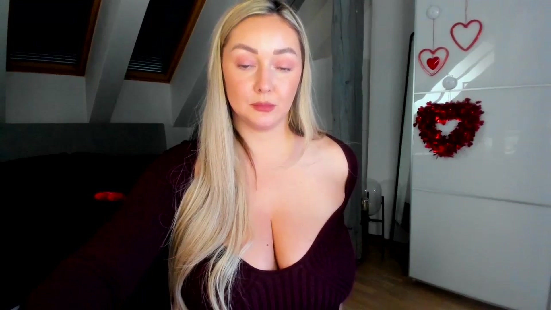 Gallery image thumbnail from Mi_Ha's myfreecams stream on, 02/09/2026, 14:55 image 9 of 20