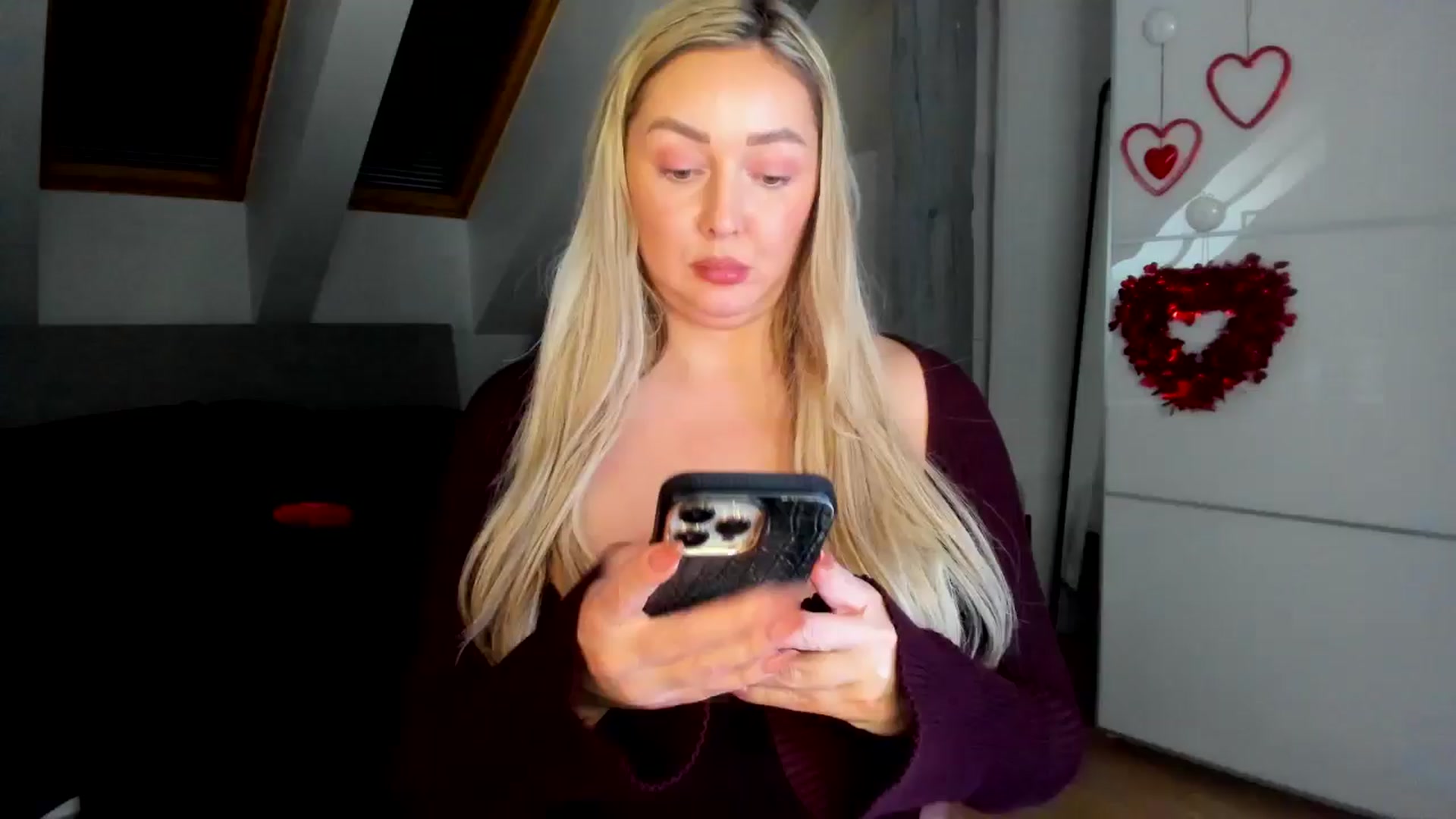 Gallery image thumbnail from Mi_Ha's myfreecams stream on, 02/09/2026, 15:28 image 1 of 20
