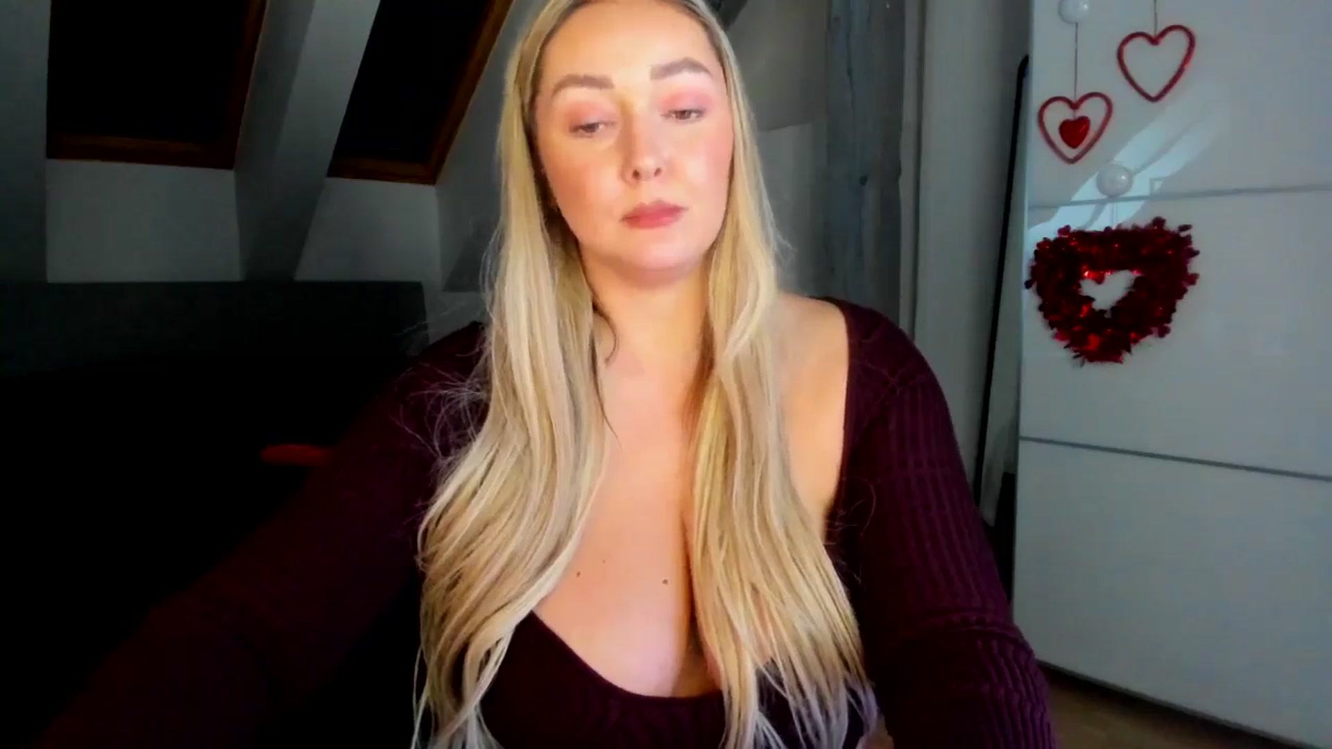 Gallery image thumbnail from Mi_Ha's myfreecams stream on, 02/09/2026, 15:55 image 4 of 20