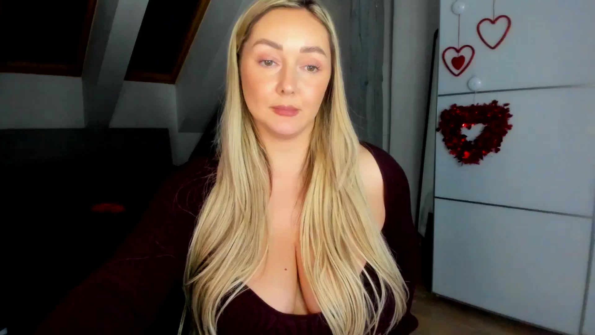 Gallery image thumbnail from Mi_Ha's myfreecams stream on, 02/09/2026, 16:49 image 18 of 20