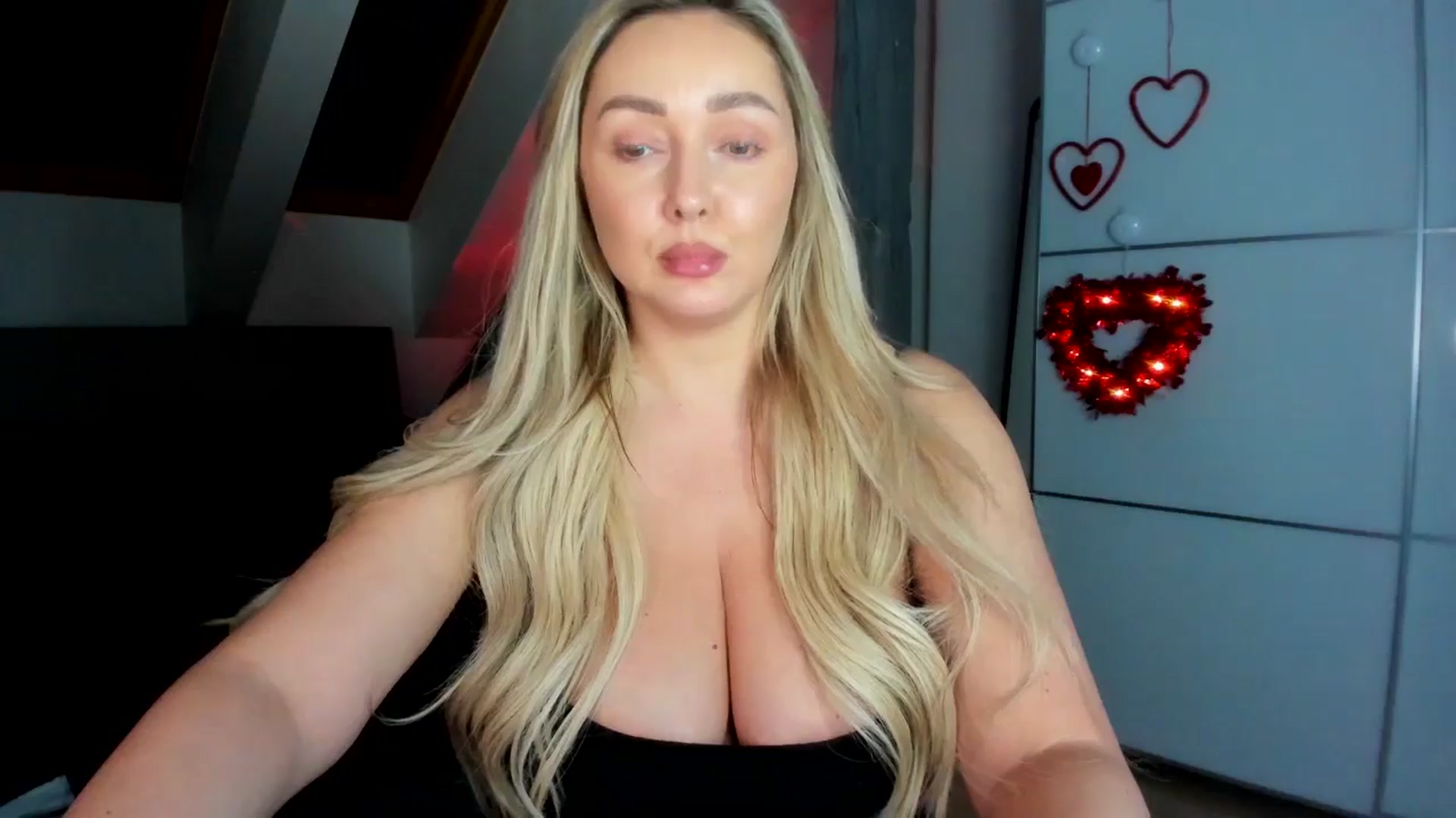 Gallery image thumbnail from Mi_Ha's myfreecams stream on, 02/10/2026, 16:55 image 20 of 20