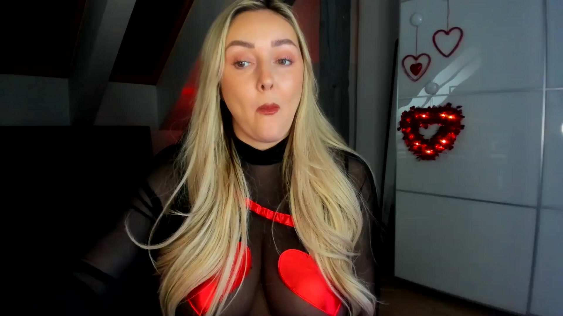 Gallery image thumbnail from Mi_Ha's myfreecams stream on, 02/11/2026, 14:36 image 1 of 20