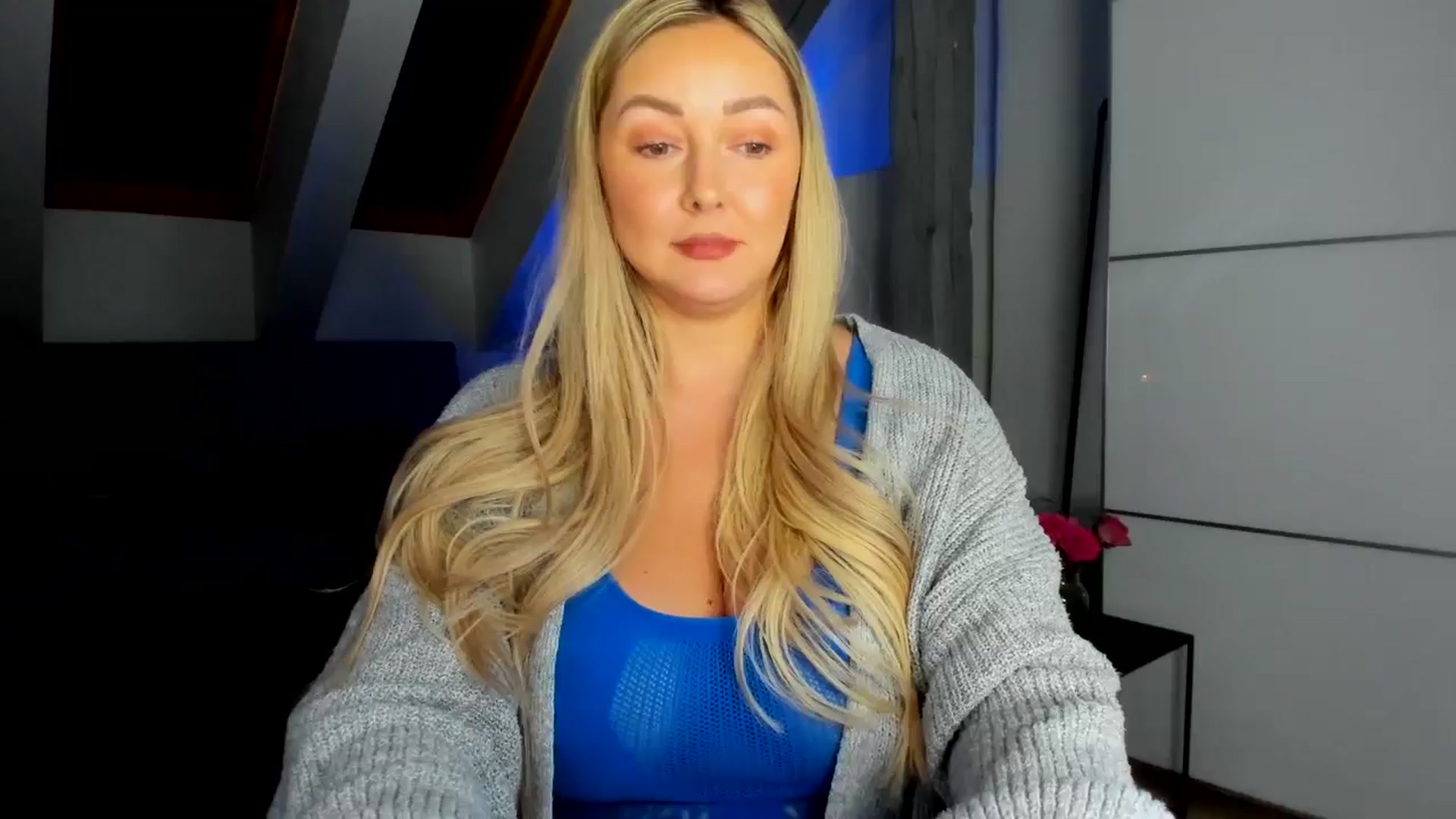 Gallery image thumbnail from Mi_Ha's myfreecams stream on, 02/15/2026, 16:38 image 18 of 20
