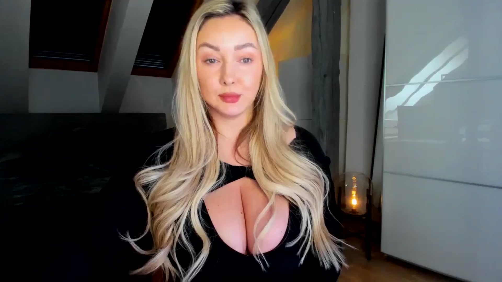 Gallery image thumbnail from Mi_Ha's myfreecams stream on, 02/18/2026, 14:49 image 11 of 20