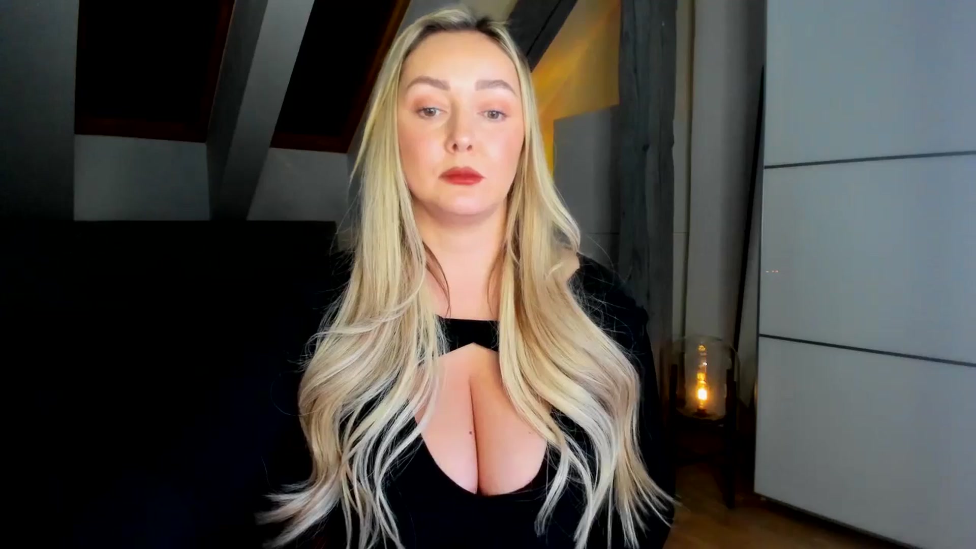 Gallery image thumbnail from Mi_Ha's myfreecams stream on, 02/18/2026, 17:14 image 20 of 20