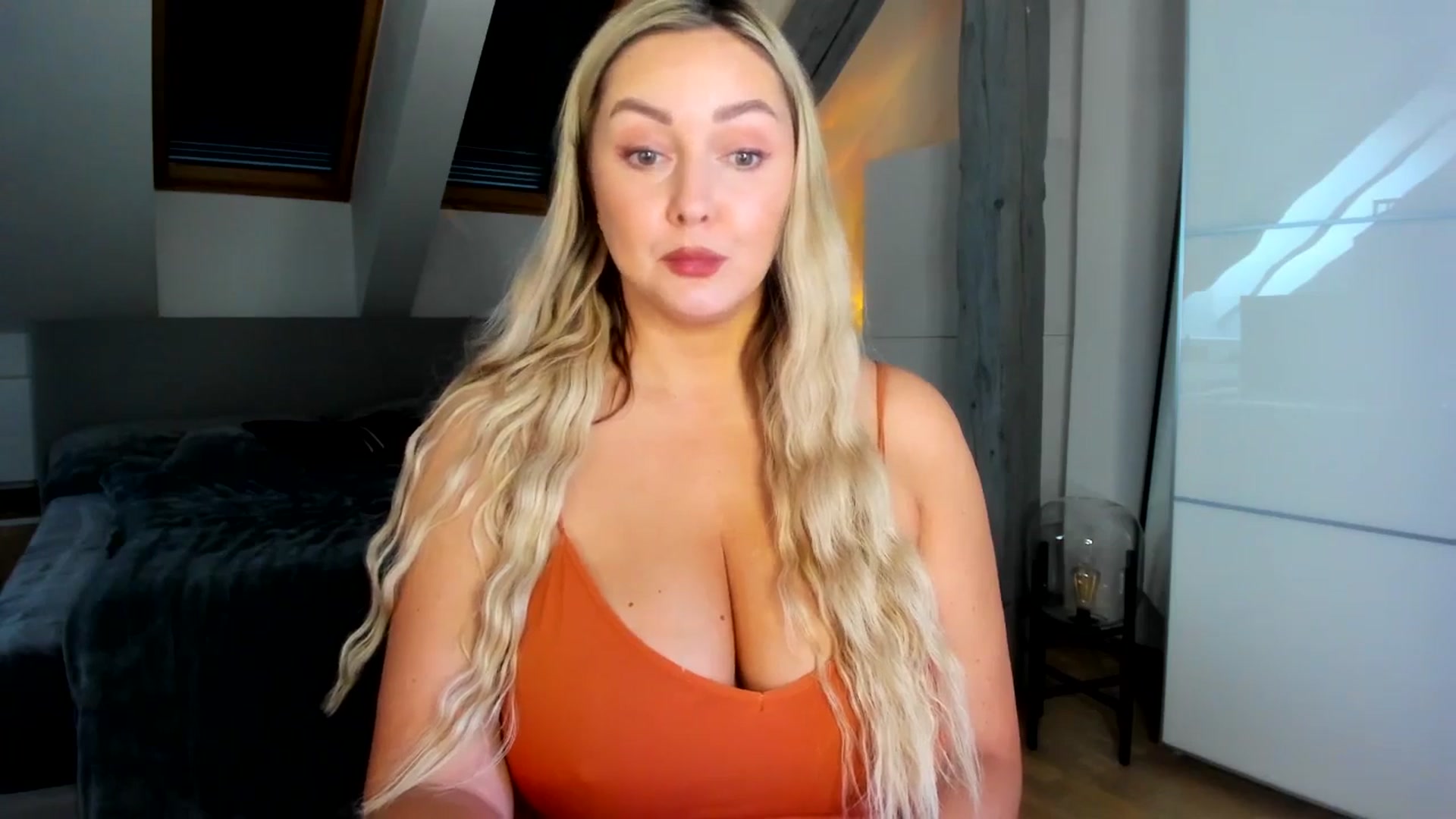 Gallery image thumbnail from Mi_Ha's myfreecams stream on, 02/25/2026, 13:41 image 8 of 20