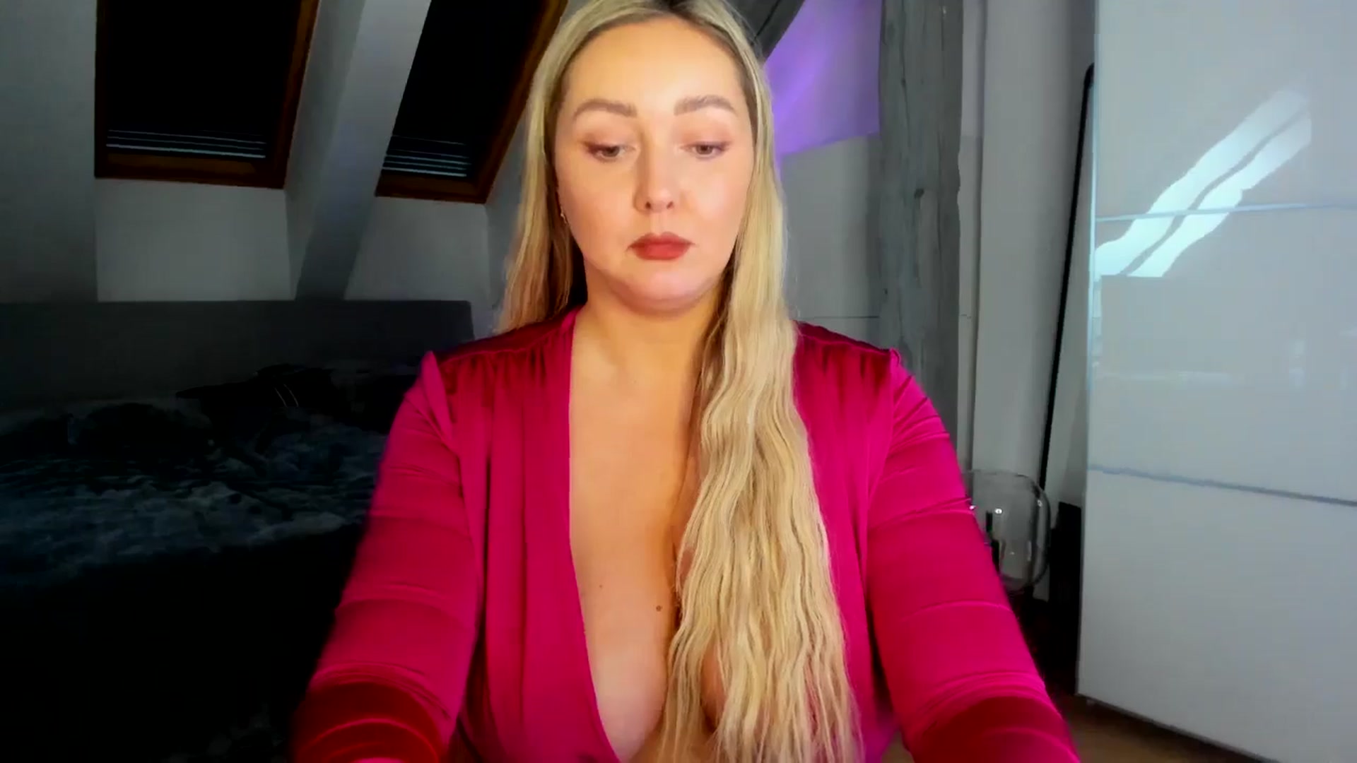 Gallery image thumbnail from Mi_Ha's myfreecams stream on, 02/26/2026, 13:35 image 6 of 20