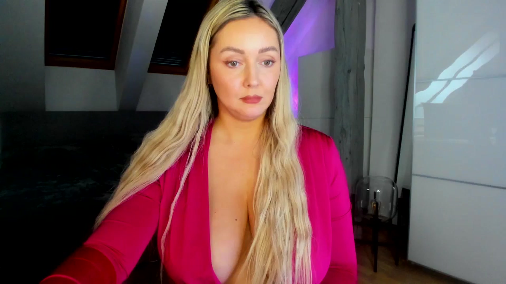 Gallery image thumbnail from Mi_Ha's myfreecams stream on, 02/26/2026, 15:40 image 11 of 20