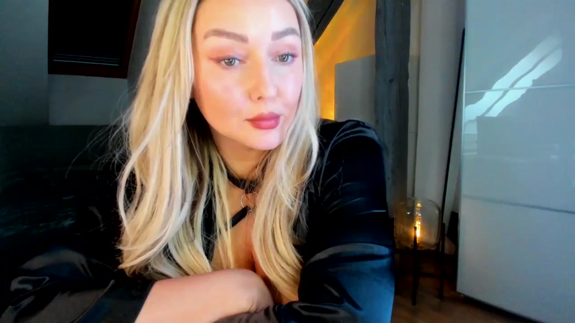 Gallery image thumbnail from Mi_Ha's myfreecams stream on, 02/28/2026, 16:56 image 14 of 20