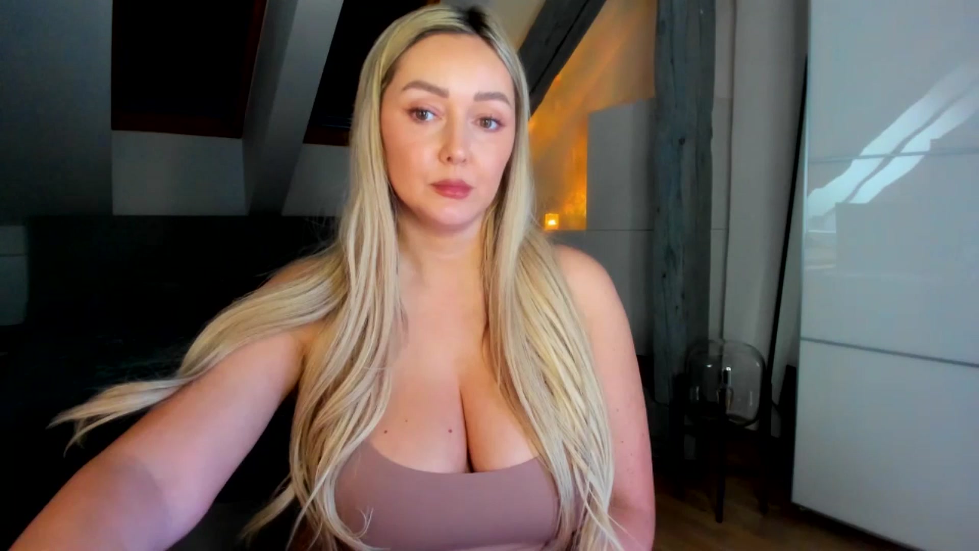 Gallery image thumbnail from Mi_Ha's myfreecams stream on, 03/02/2026, 15:25 image 20 of 20