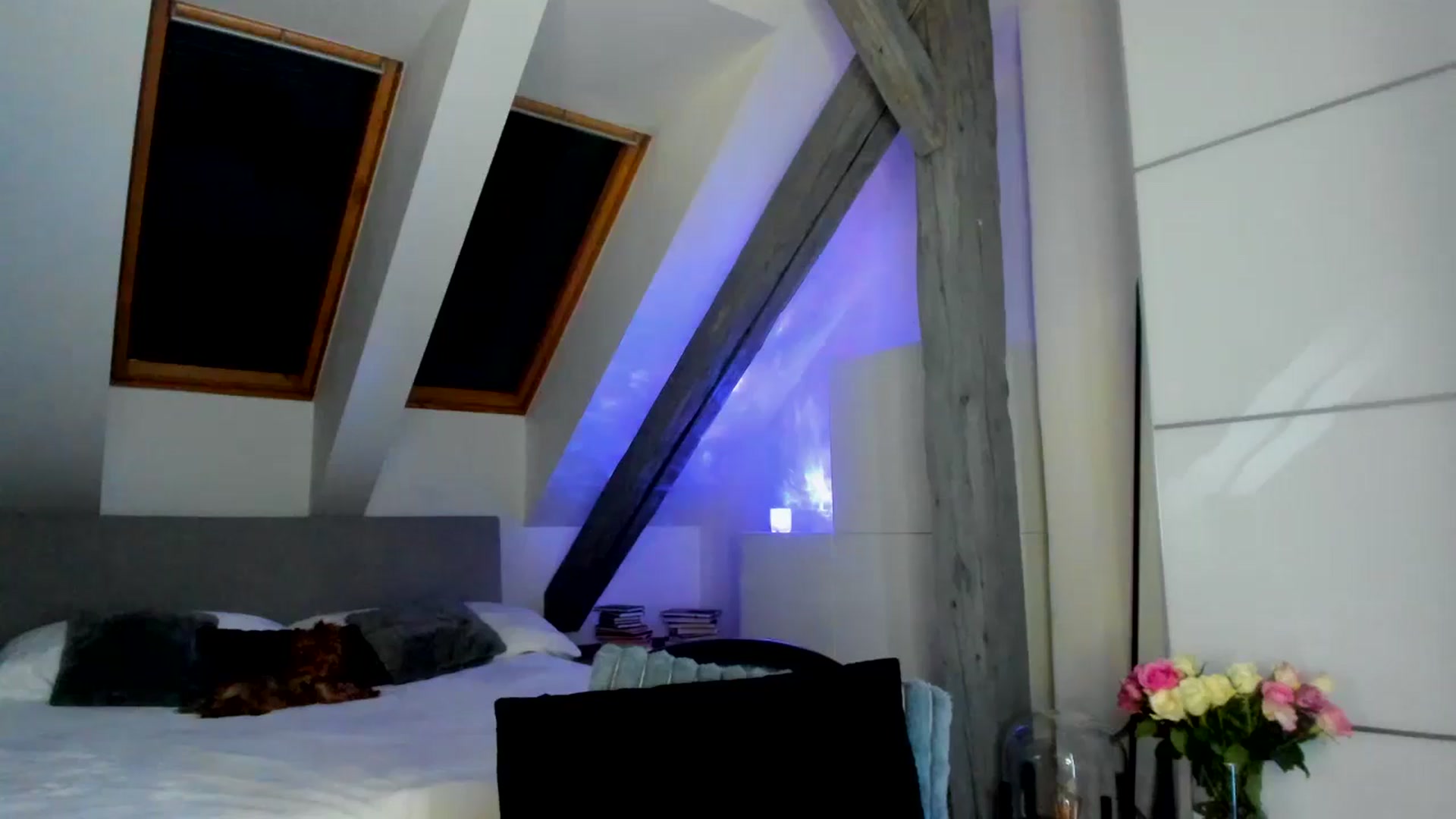 Gallery image thumbnail from Mi_Ha's myfreecams stream on, 03/08/2026, 17:10 image 7 of 20
