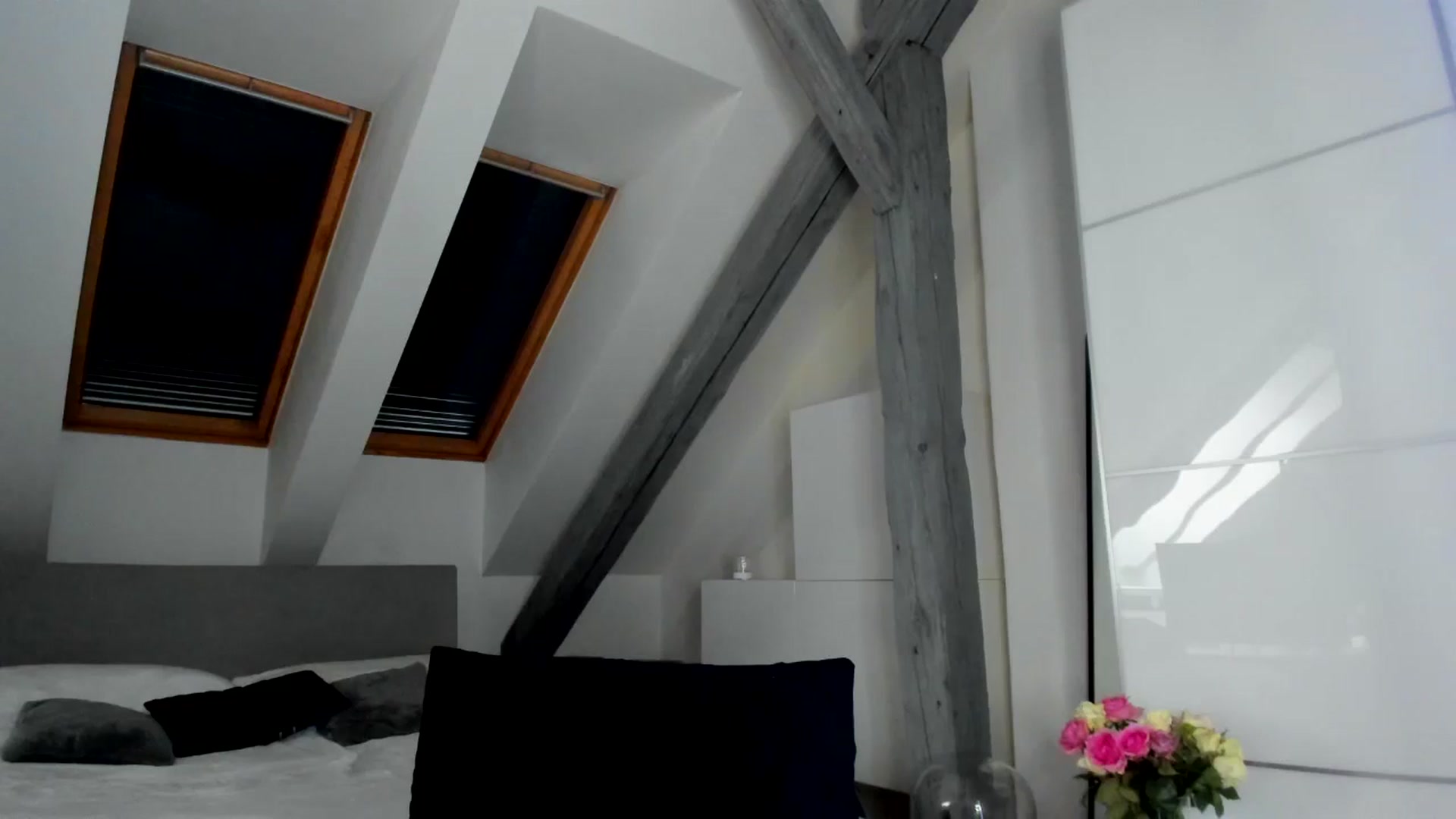 Gallery image thumbnail from Mi_Ha's myfreecams stream on, 03/11/2026, 14:09 image 7 of 20