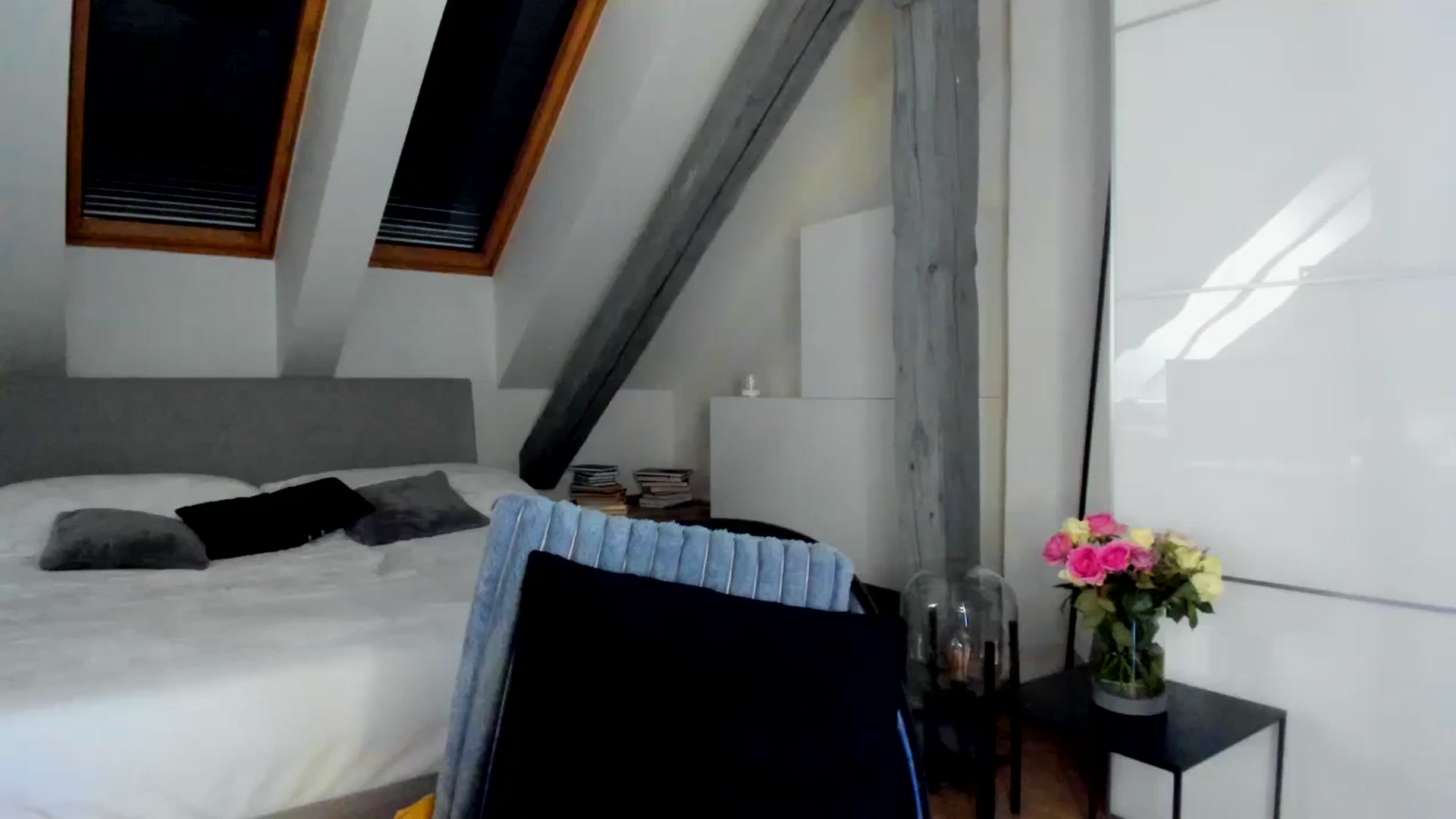 Gallery image thumbnail from Mi_Ha's myfreecams stream on, 03/11/2026, 16:04 image 15 of 20