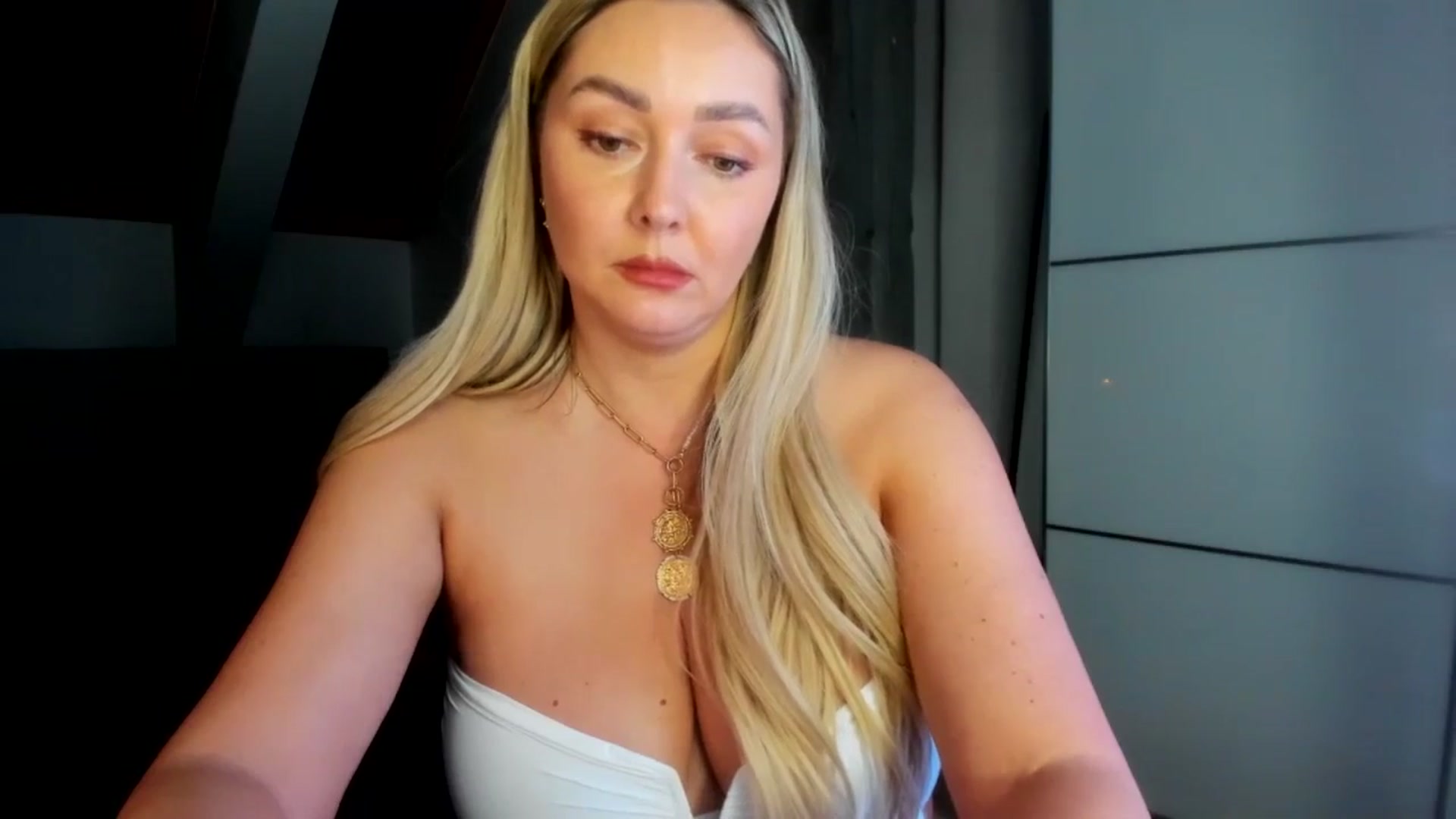 Gallery image thumbnail from Mi_Ha's myfreecams stream on, 03/29/2026, 20:08 image 16 of 20