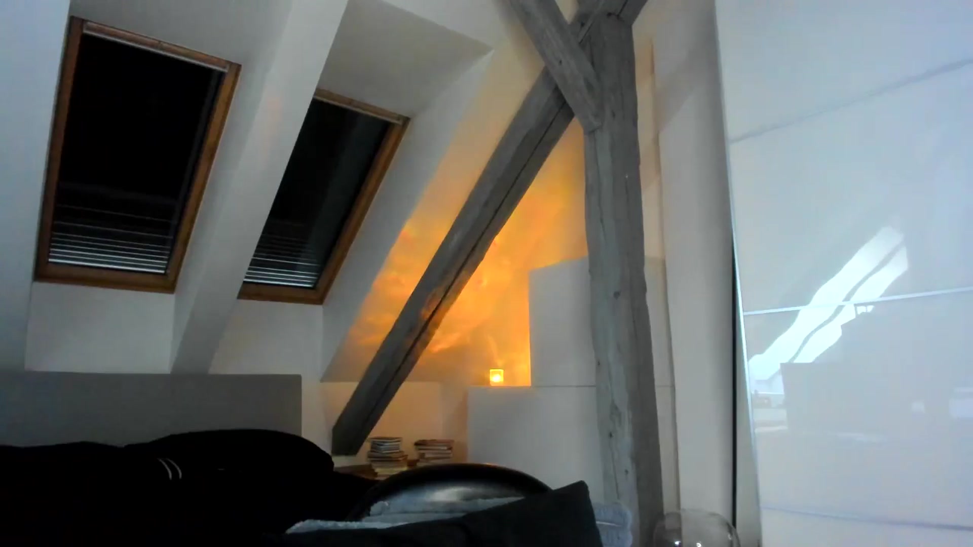 Gallery image thumbnail from Mi_Ha's myfreecams stream on, 04/01/2026, 15:17 image 10 of 20