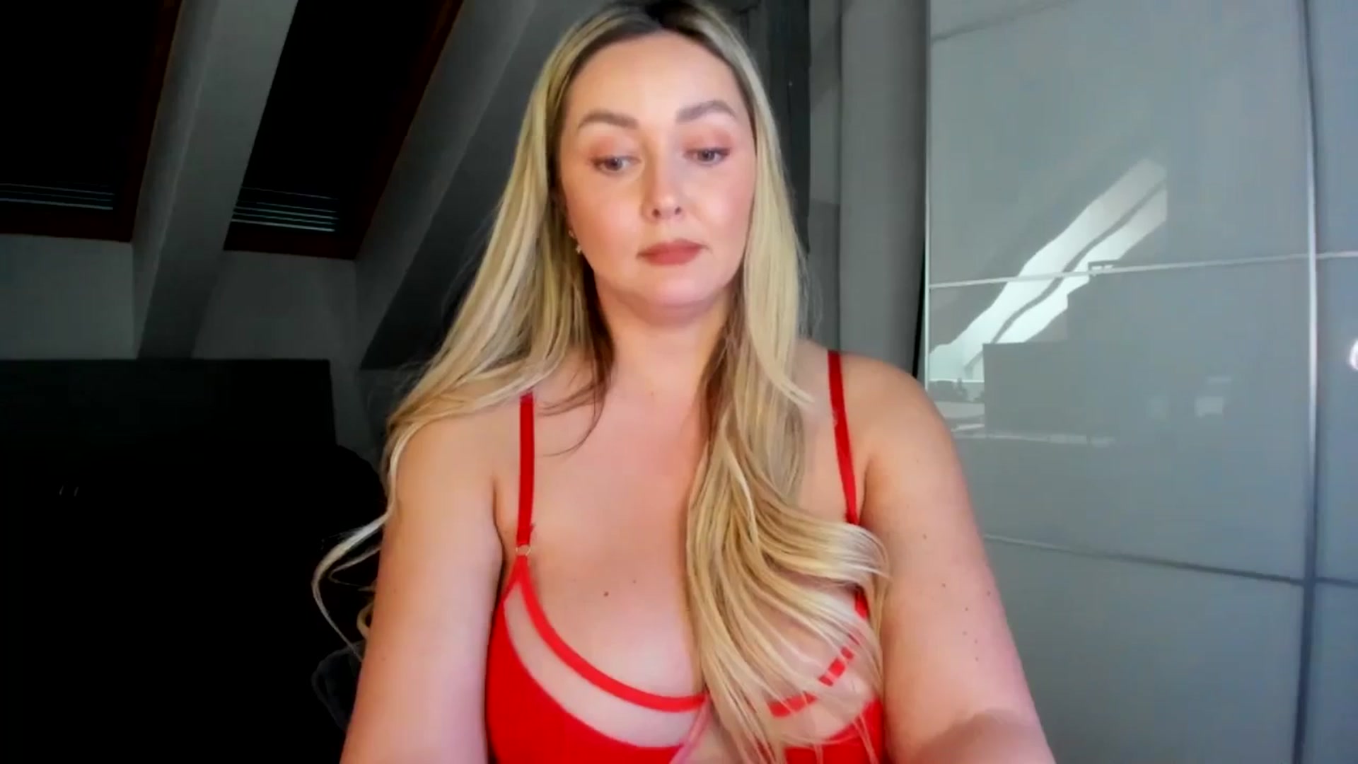 Gallery image thumbnail from Mi_Ha's myfreecams stream on, 04/03/2026, 15:22 image 19 of 20