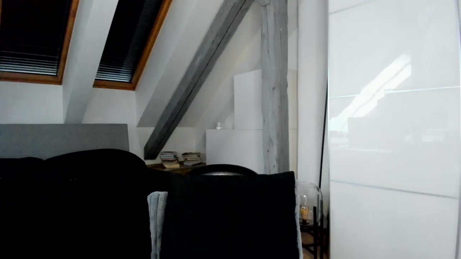 Gallery image thumbnail from Mi_Ha's myfreecams stream on, 04/07/2026, 15:49 image 11 of 20