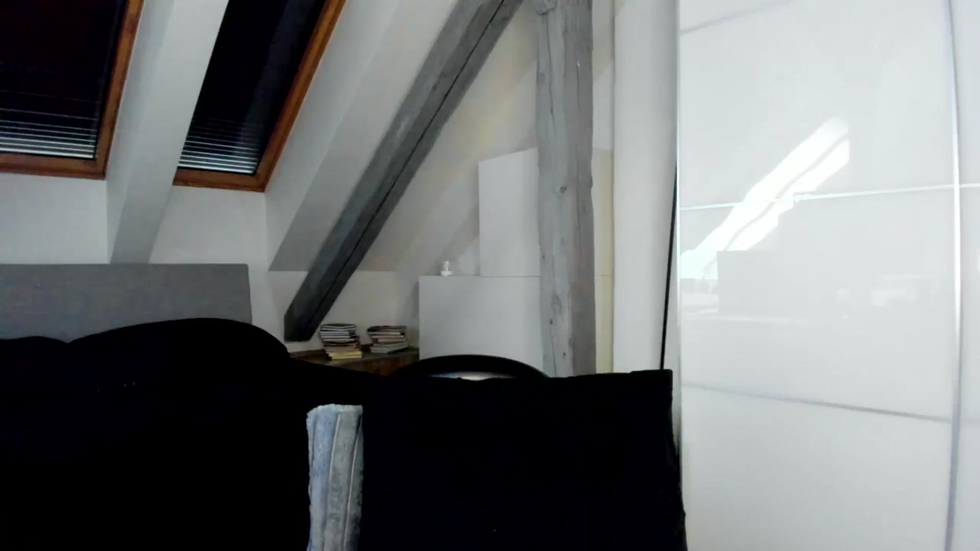 Gallery image thumbnail from Mi_Ha's myfreecams stream on, 04/07/2026, 15:49 image 4 of 20