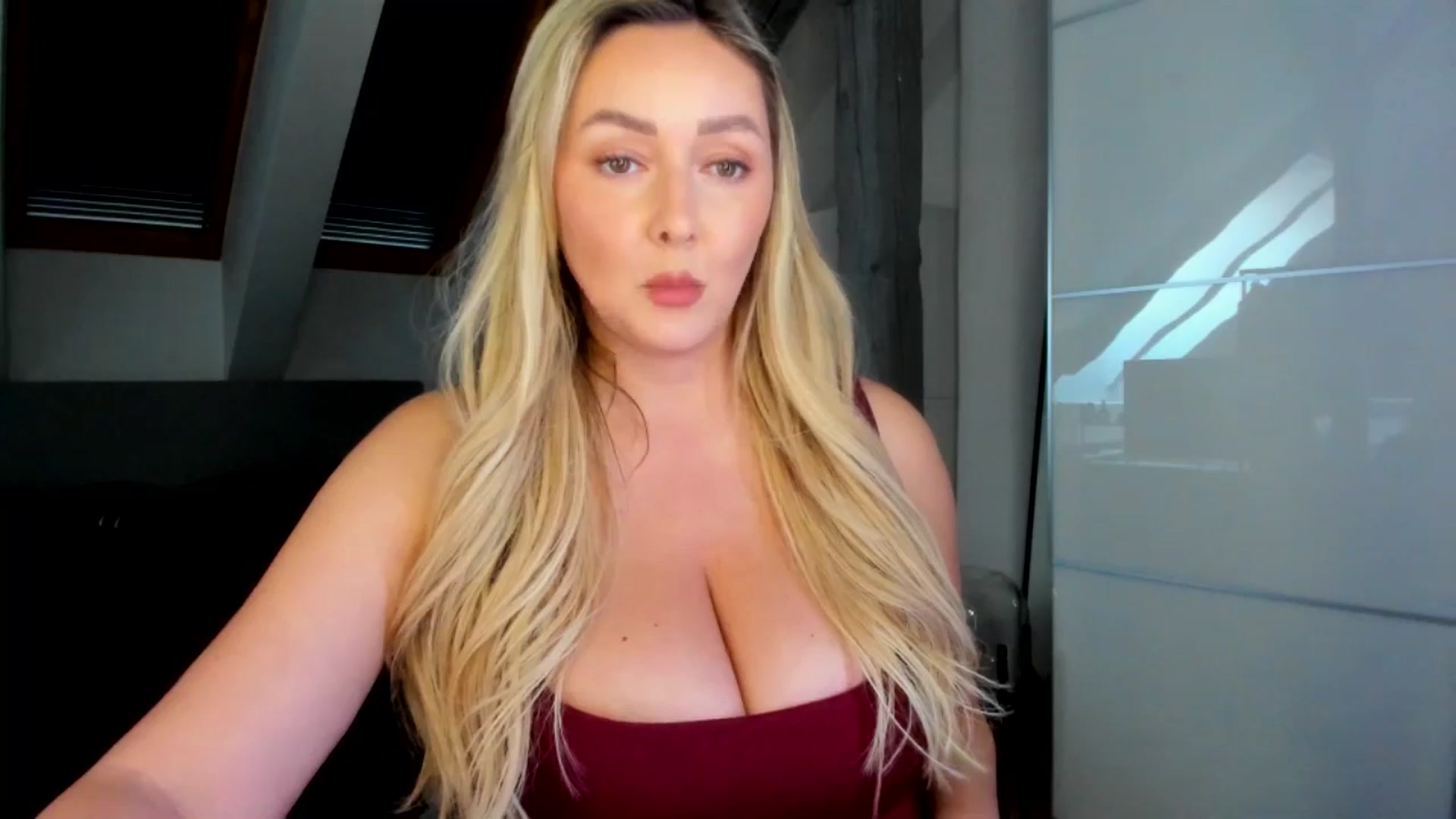 Gallery image thumbnail from Mi_Ha's myfreecams stream on, 04/08/2026, 14:09 image 20 of 20
