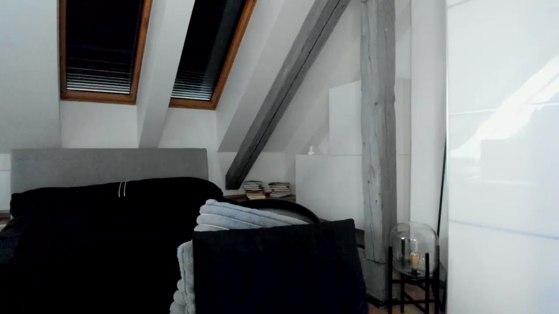 Gallery image thumbnail from Mi_Ha's myfreecams stream on, 04/08/2026, 15:26 image 10 of 20