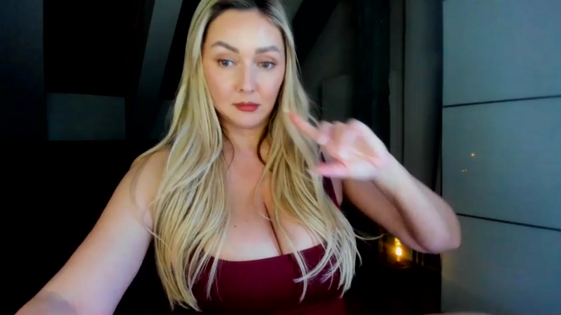 Gallery image thumbnail from Mi_Ha's myfreecams stream on, 04/08/2026, 20:09 image 1 of 20