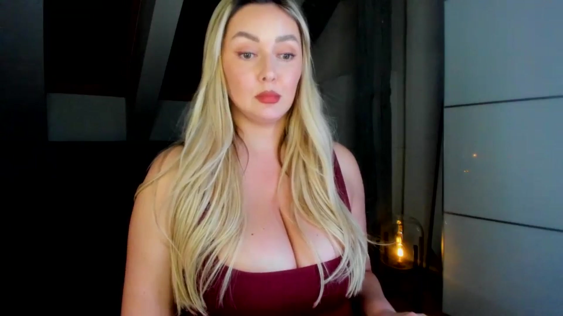 Gallery image thumbnail from Mi_Ha's myfreecams stream on, 04/08/2026, 20:09 image 2 of 20