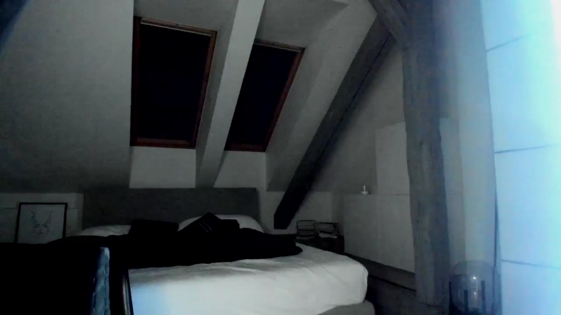Gallery image thumbnail from Mi_Ha's myfreecams stream on, 04/25/2026, 19:52 image 2 of 20