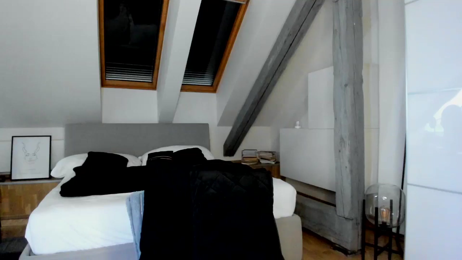 Gallery image thumbnail from Mi_Ha's myfreecams stream on, 04/26/2026, 14:34 image 19 of 20