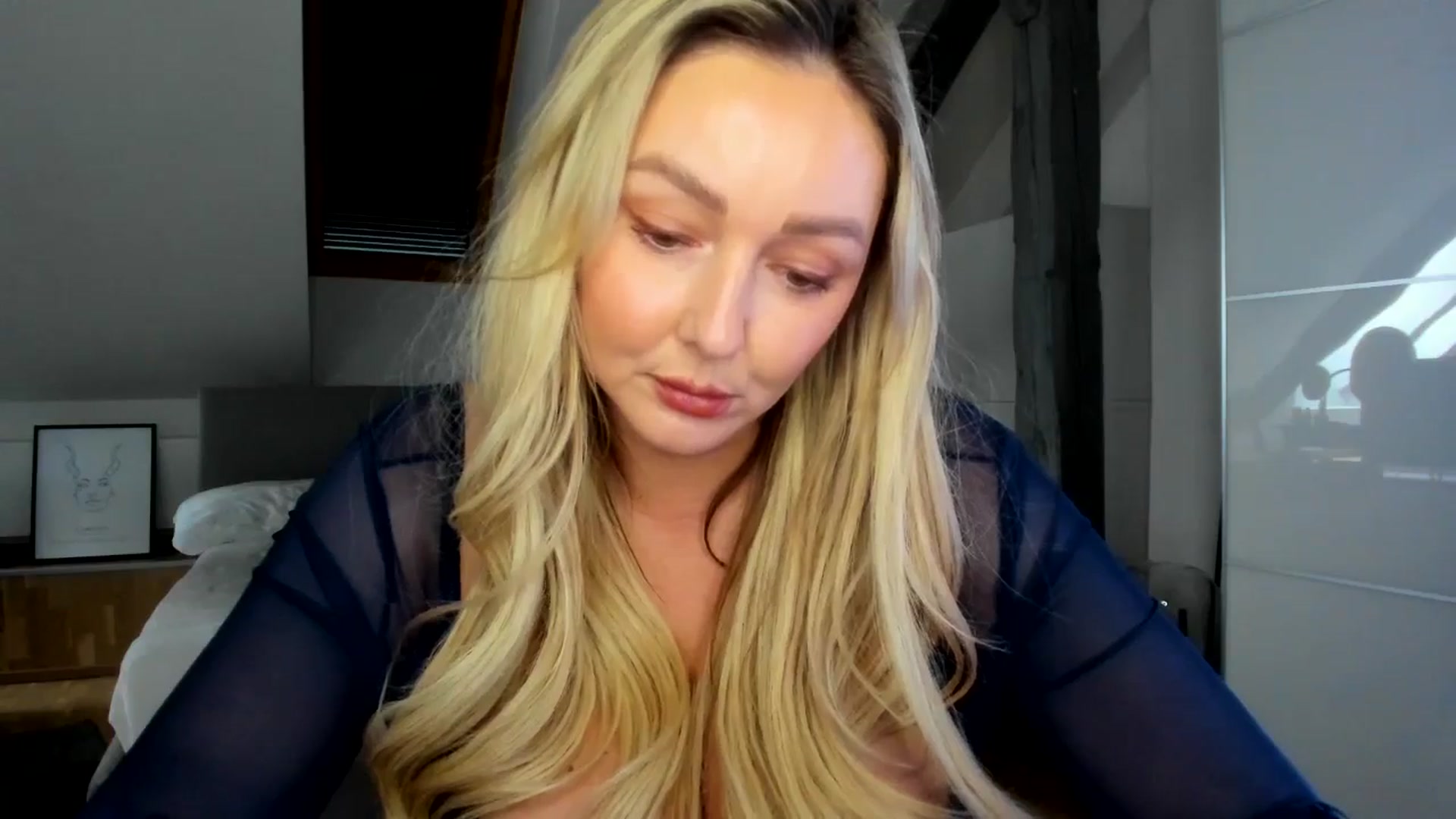 Gallery image thumbnail from Mi_Ha's myfreecams stream on, 04/27/2026, 14:30 image 18 of 20
