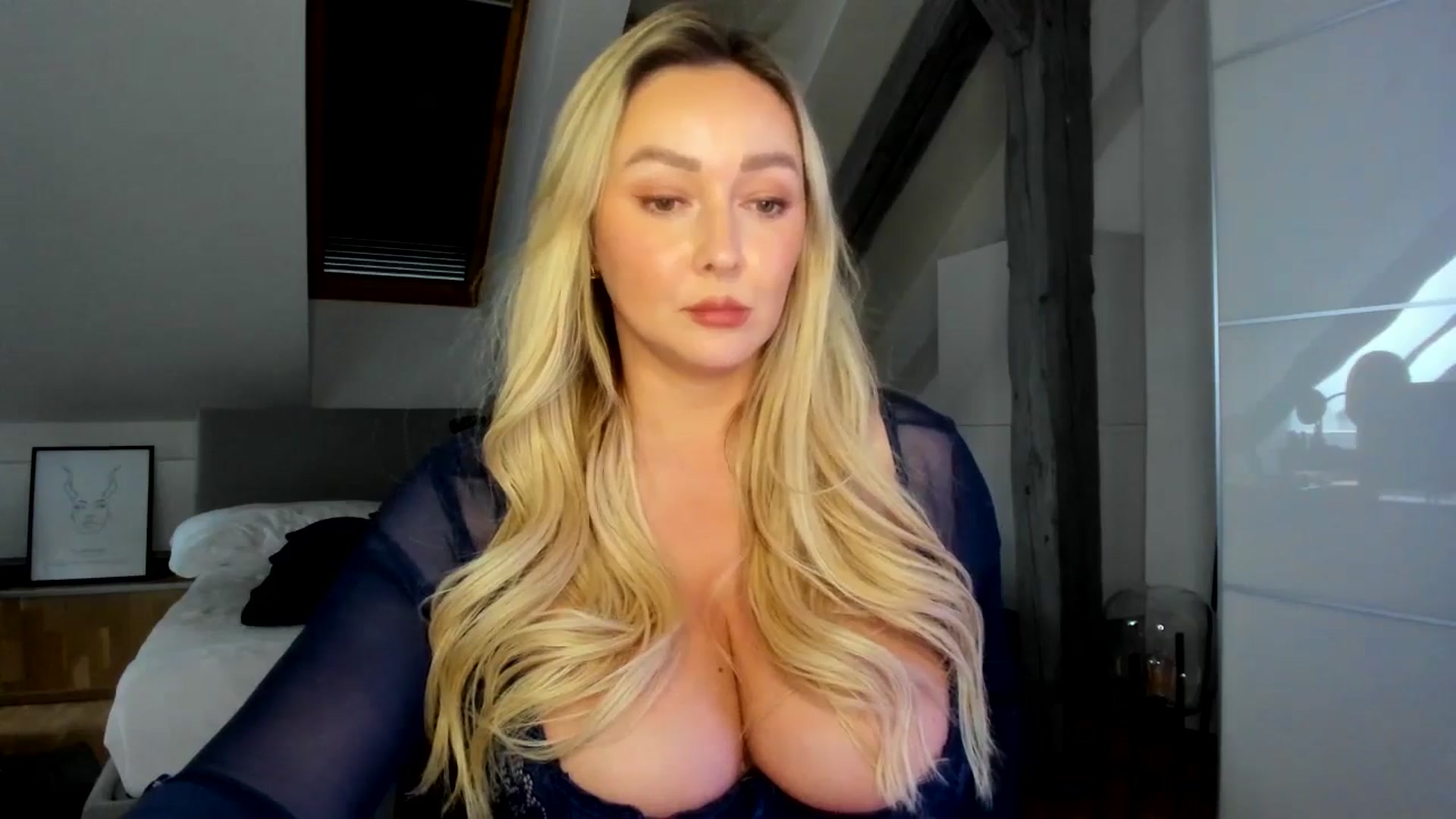 Gallery image thumbnail from Mi_Ha's myfreecams stream on, 04/27/2026, 14:30 image 9 of 20