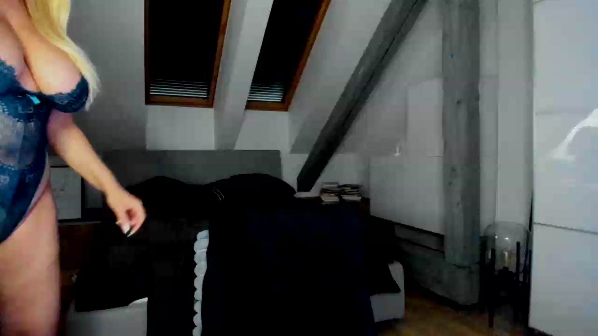 Gallery image thumbnail from Mi_Ha's myfreecams stream on, 05/11/2026, 15:45 image 15 of 20