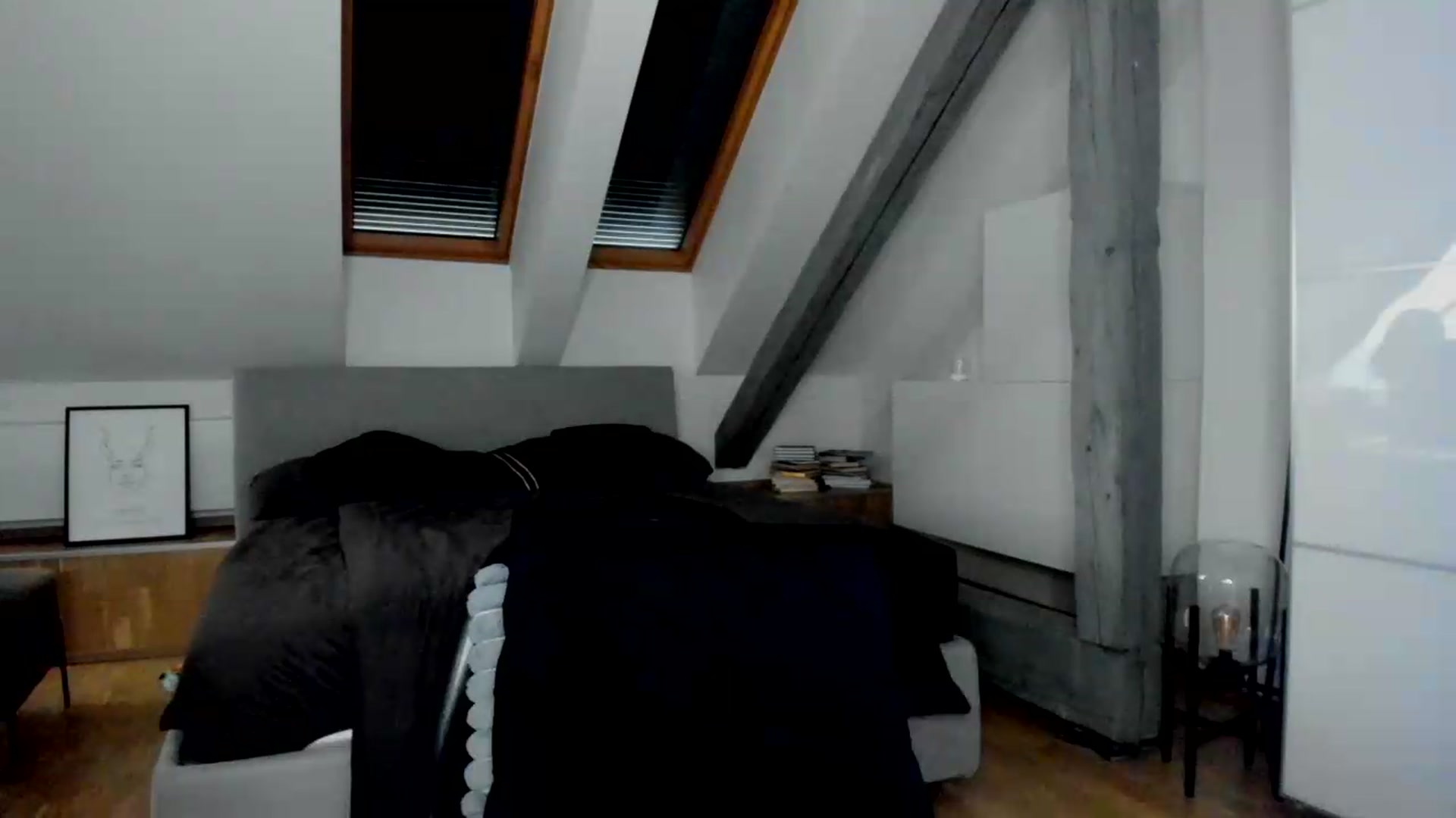 Gallery image thumbnail from Mi_Ha's myfreecams stream on, 05/11/2026, 15:45 image 9 of 20