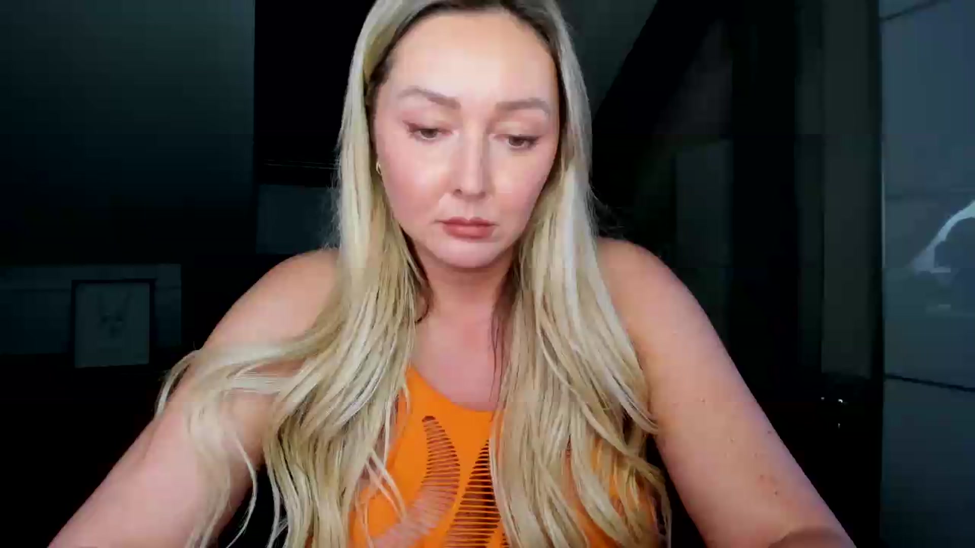 Gallery image thumbnail from Mi_Ha's myfreecams stream on, 05/13/2026, 14:47 image 1 of 20