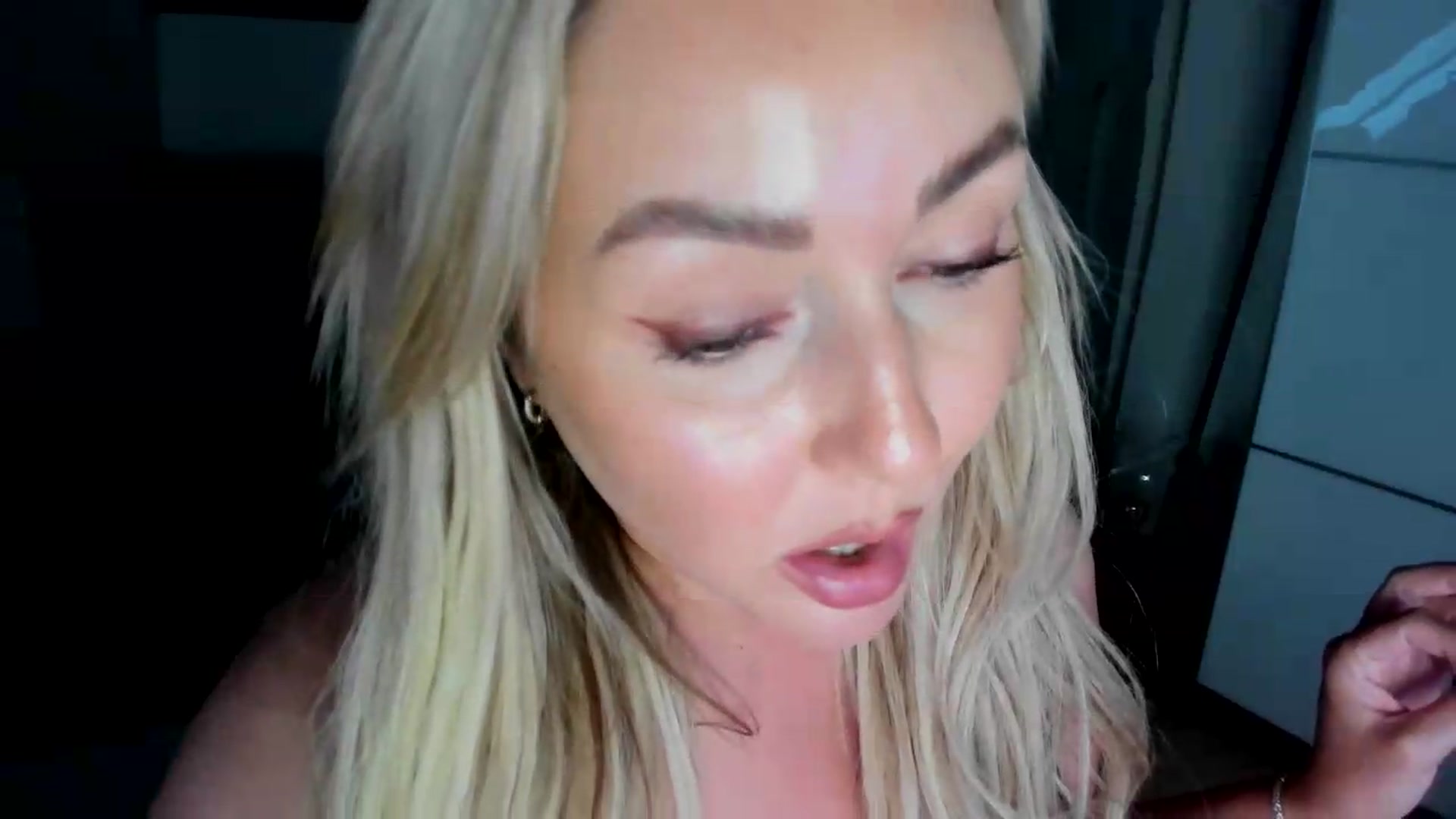 Gallery image thumbnail from Mi_Ha's myfreecams stream on, 05/30/2026, 14:47 image 19 of 20