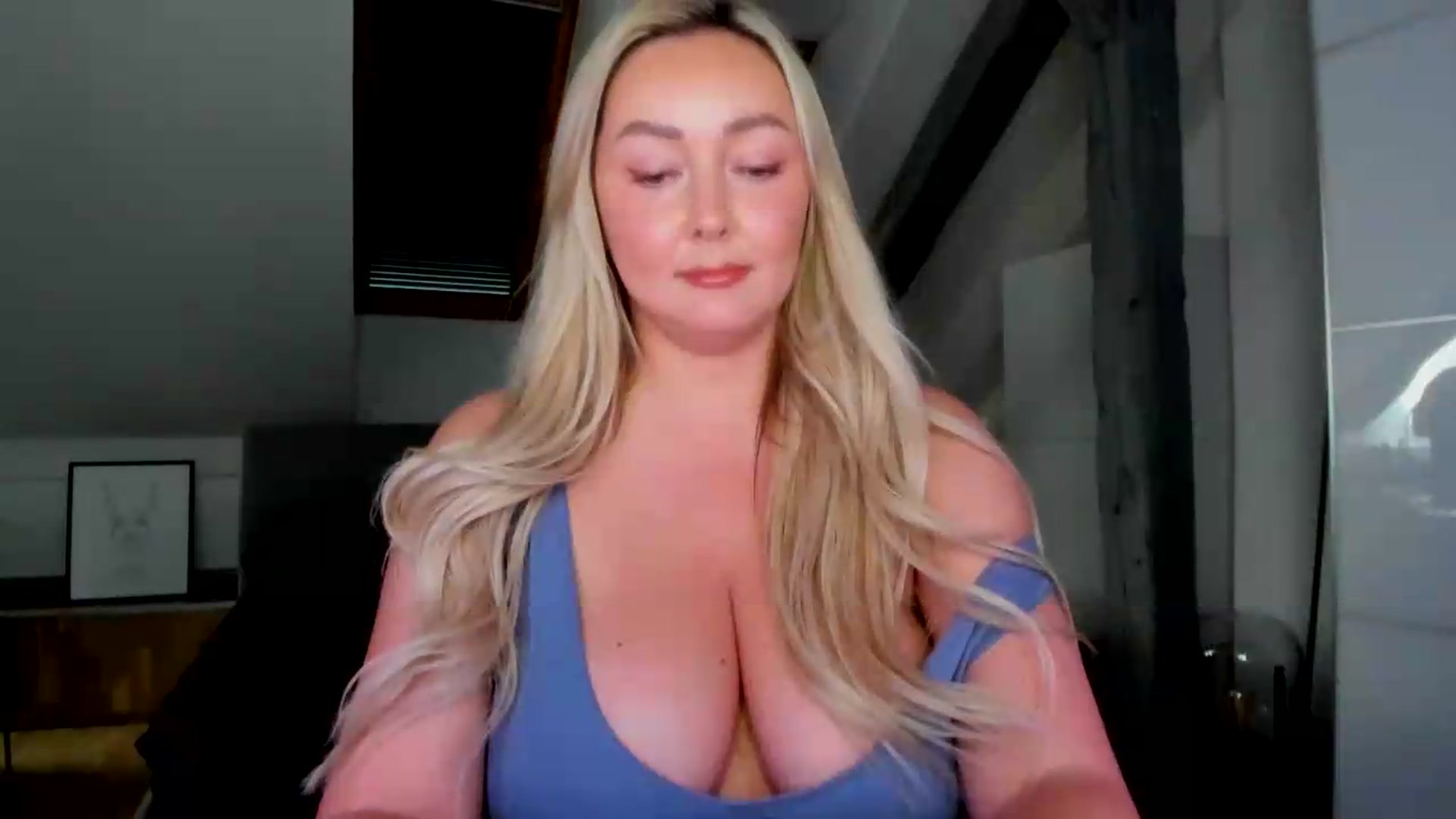 Gallery image thumbnail from Mi_Ha's myfreecams stream on, 06/02/2026, 13:08 image 19 of 20