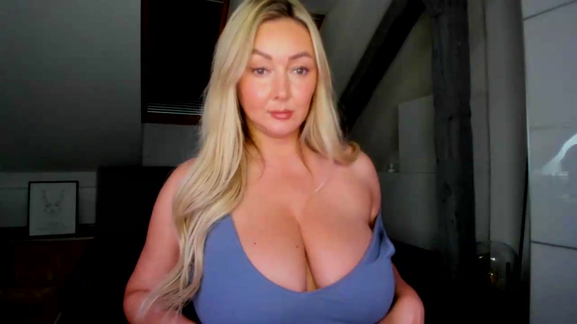Gallery image thumbnail from Mi_Ha's myfreecams stream on, 06/02/2026, 14:32 image 4 of 20