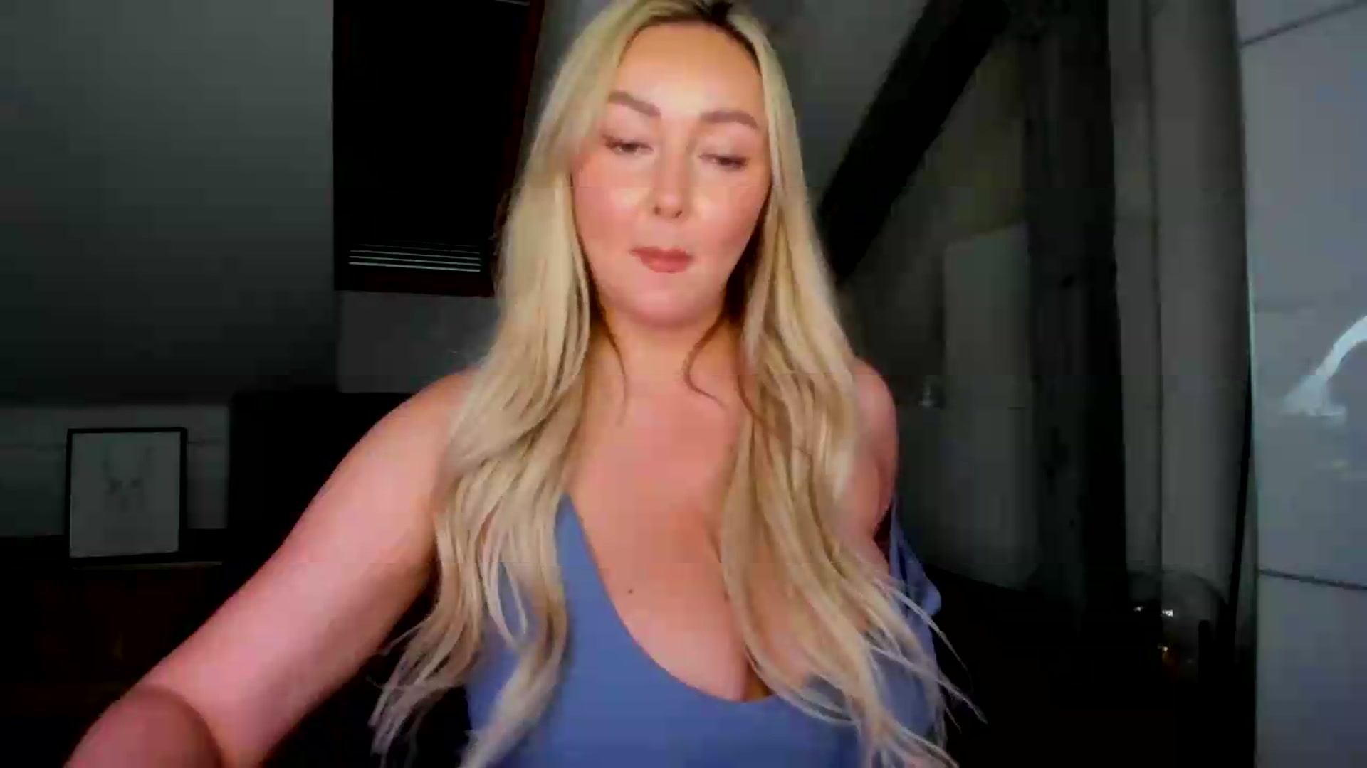 Gallery image thumbnail from Mi_Ha's myfreecams stream on, 06/02/2026, 14:32 image 5 of 20