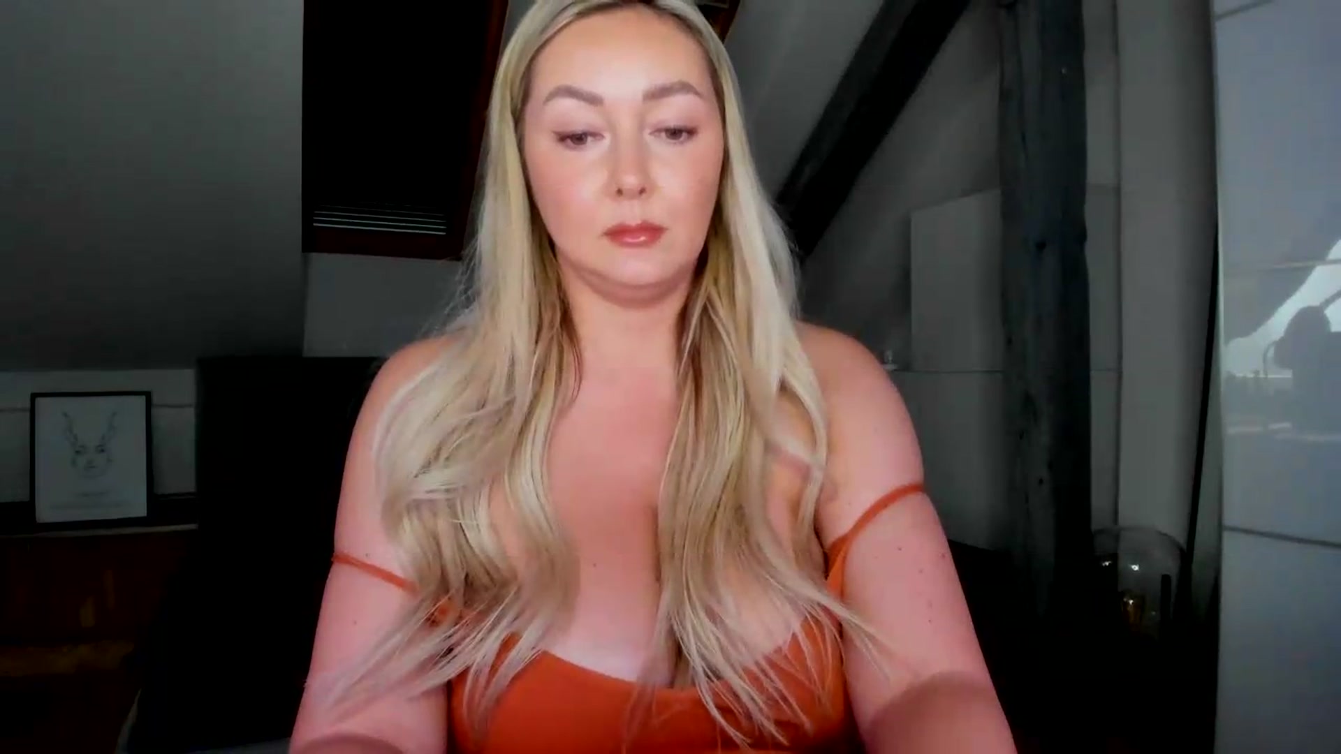 Gallery image thumbnail from Mi_Ha's myfreecams stream on, 06/03/2026, 13:27 image 8 of 20
