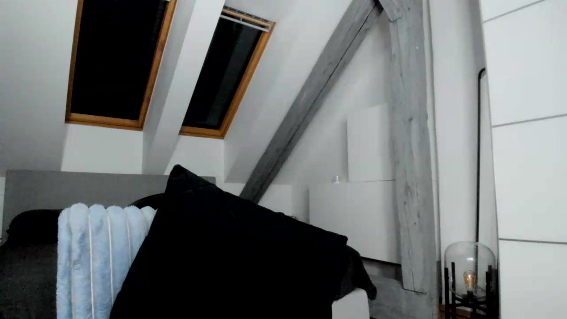 Gallery image thumbnail from Mi_Ha's myfreecams stream on, 06/07/2026, 20:30 image 20 of 20