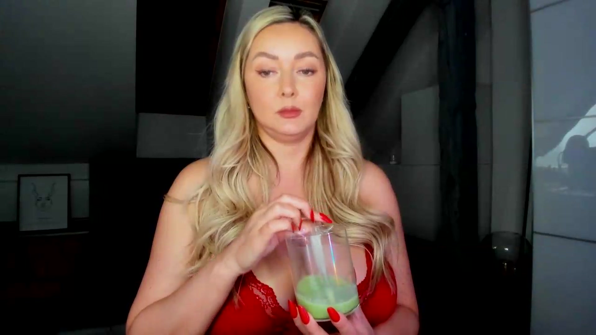 Gallery image thumbnail from Mi_Ha's myfreecams stream on, 06/10/2026, 13:59 image 5 of 20