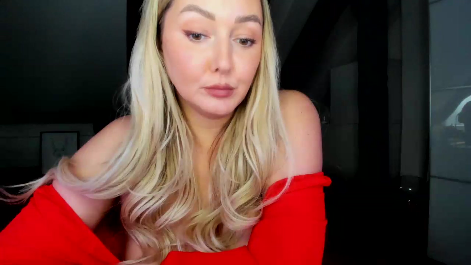 Gallery image thumbnail from Mi_Ha's myfreecams stream on, 06/15/2026, 14:51 image 17 of 20