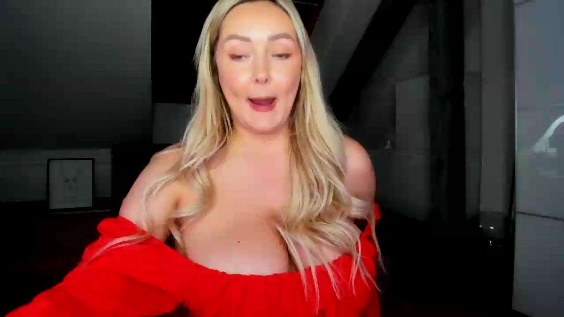 Gallery image thumbnail from Mi_Ha's myfreecams stream on, 06/15/2026, 14:51 image 1 of 20