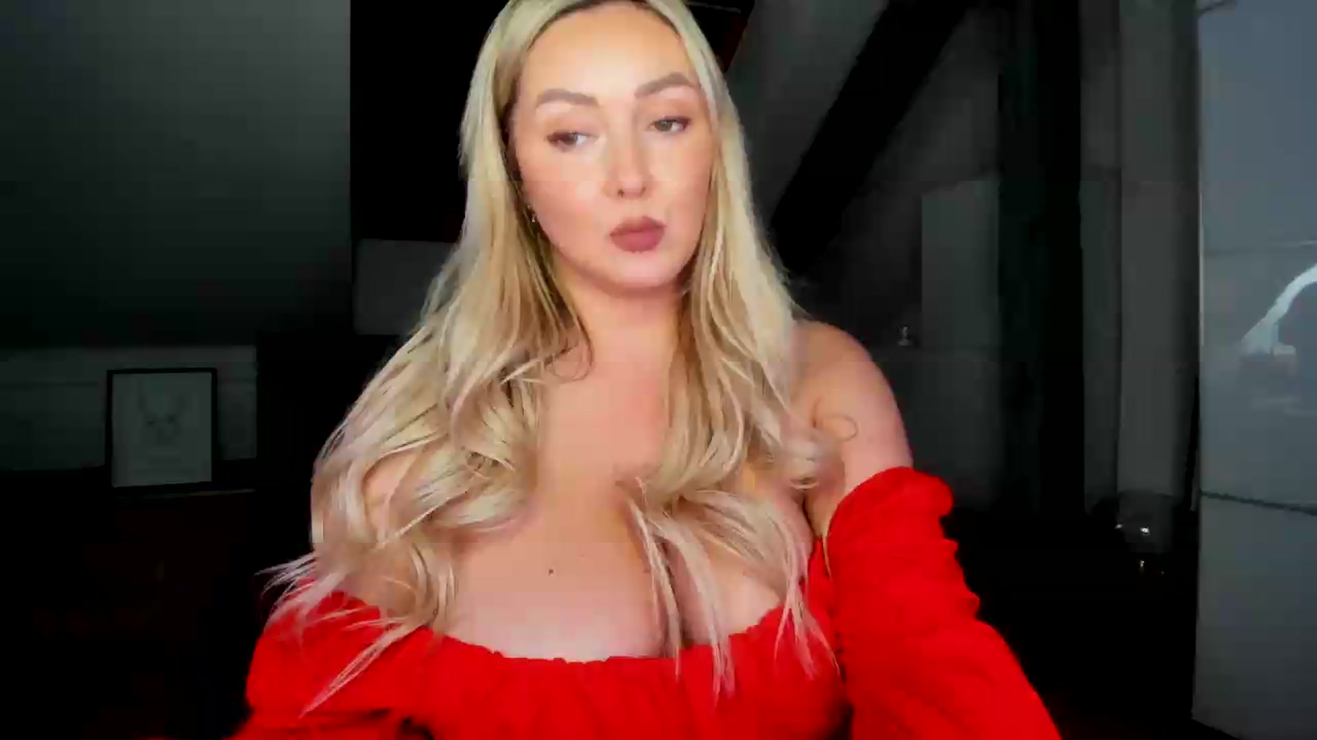 Gallery image thumbnail from Mi_Ha's myfreecams stream on, 06/15/2026, 14:51 image 2 of 20