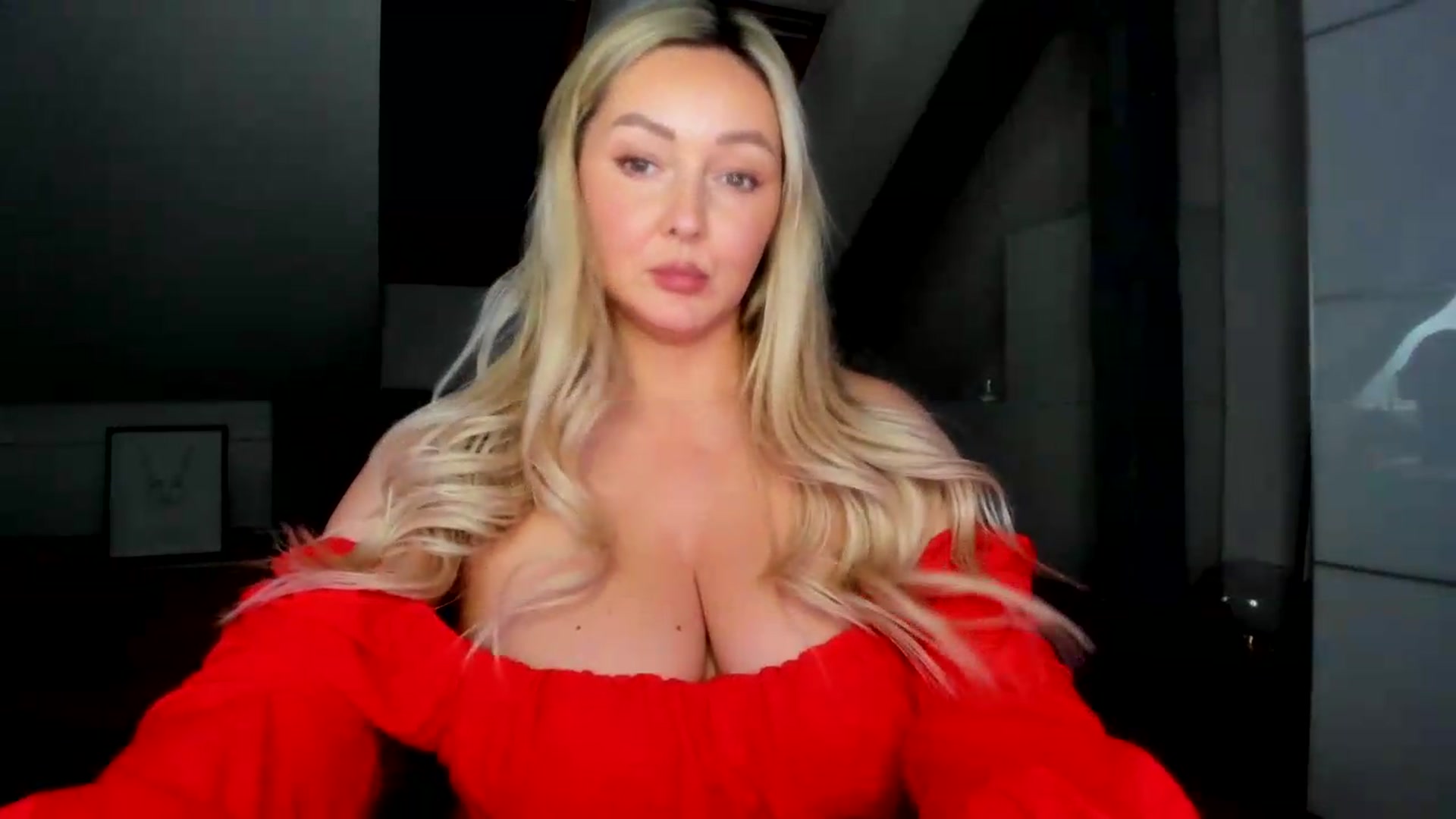 Gallery image thumbnail from Mi_Ha's myfreecams stream on, 06/15/2026, 16:08 image 19 of 20