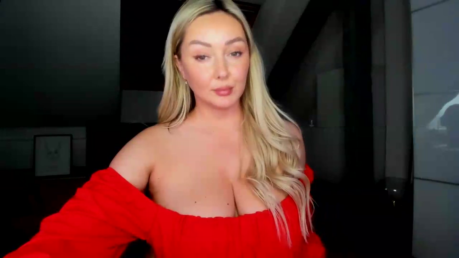 Gallery image thumbnail from Mi_Ha's myfreecams stream on, 06/15/2026, 16:08 image 2 of 20