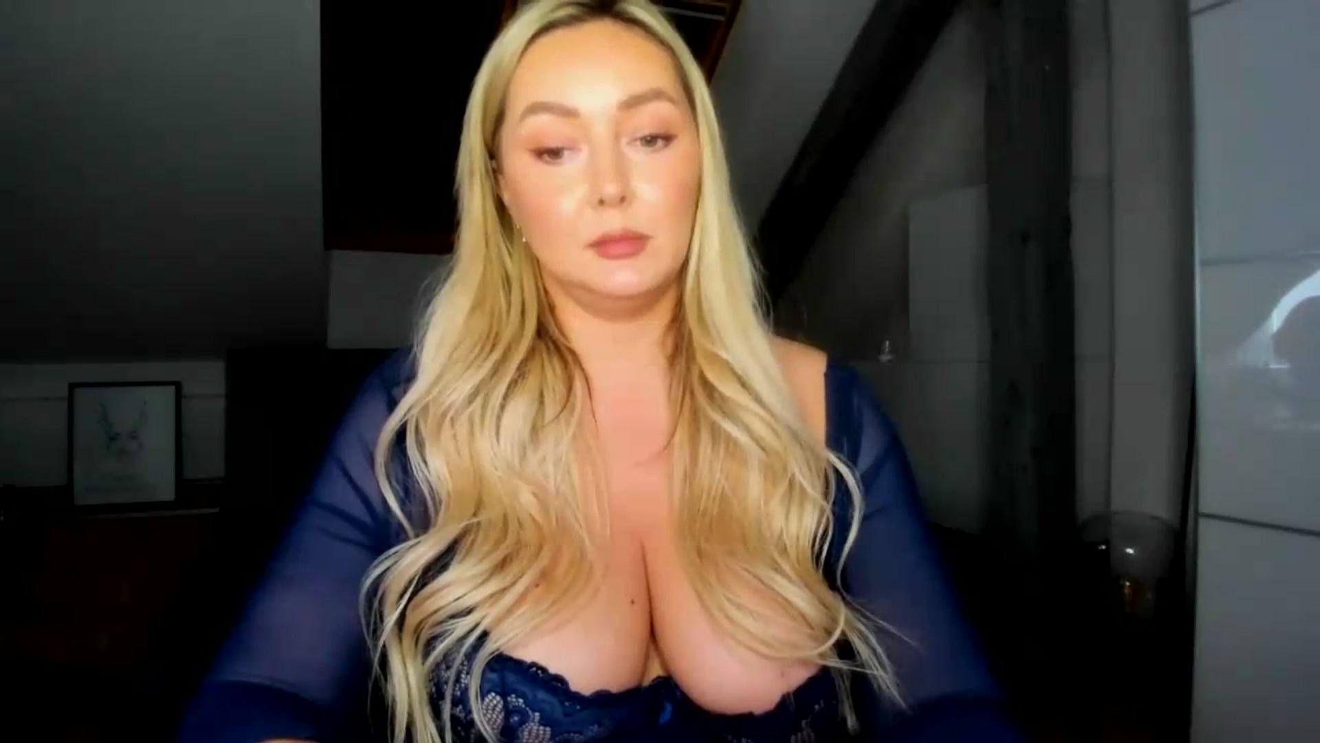 Gallery image thumbnail from Mi_Ha's myfreecams stream on, 06/19/2026, 11:18 image 15 of 20