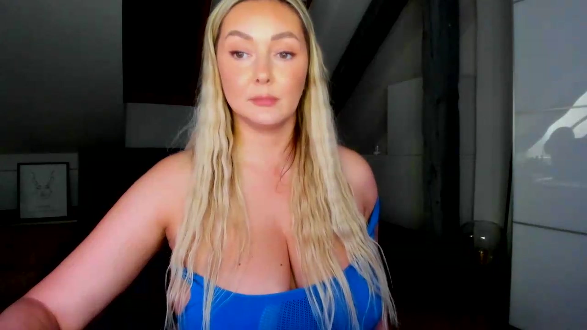 Gallery image thumbnail from Mi_Ha's myfreecams stream on, 06/21/2026, 15:22 image 19 of 20