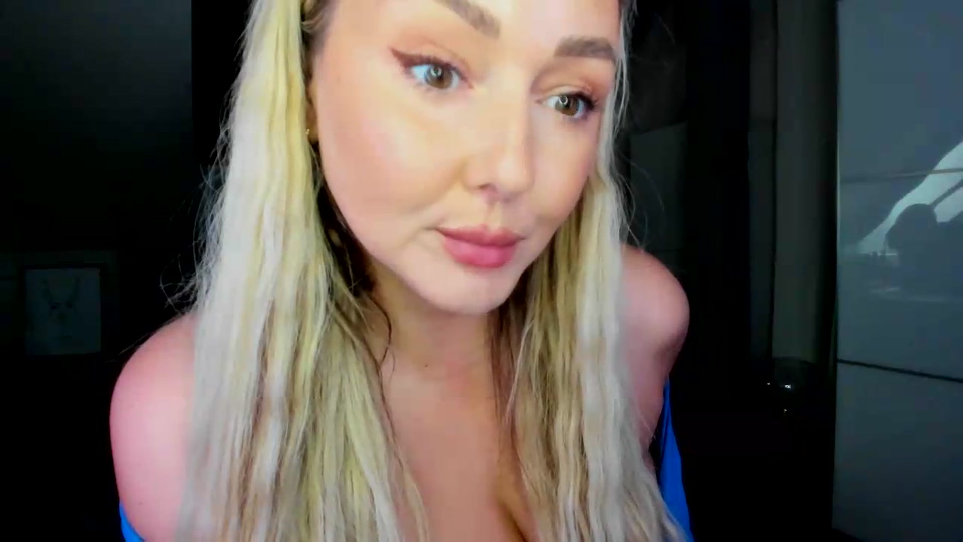 Gallery image thumbnail from Mi_Ha's myfreecams stream on, 06/21/2026, 15:22 image 6 of 20