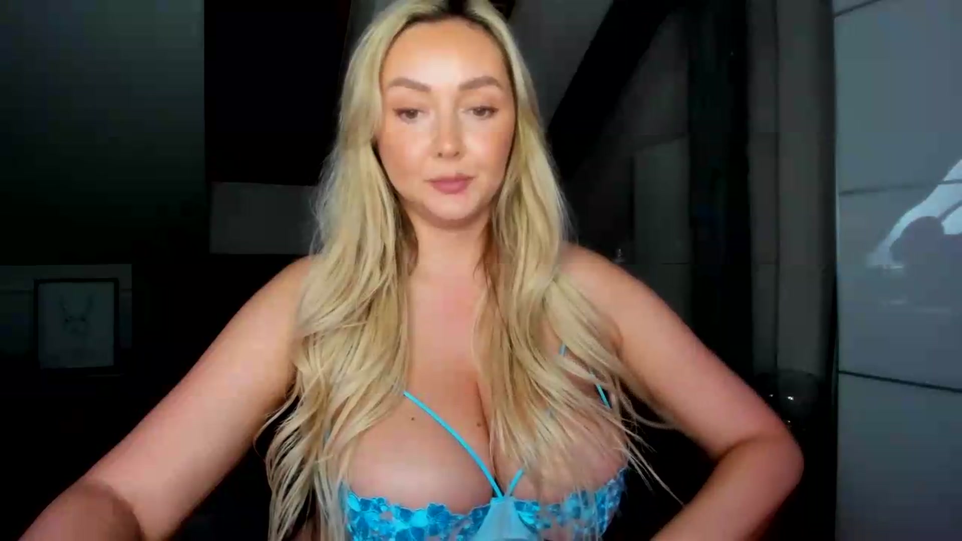 Gallery image thumbnail from Mi_Ha's myfreecams stream on, 06/23/2026, 14:17 image 16 of 20
