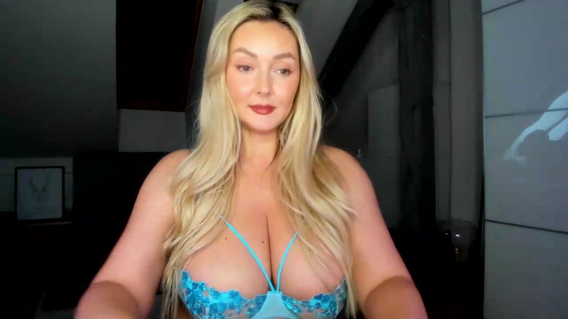 Gallery image thumbnail from Mi_Ha's myfreecams stream on, 06/23/2026, 15:54 image 5 of 20